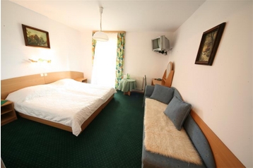 Польща Hotel Sąspów, Екстер'єр