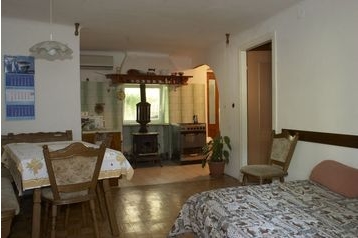 Chorvatsko Privát Cres, Exteriér