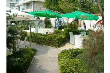 Болгарiя Hotel Yambol, Екстер'єр