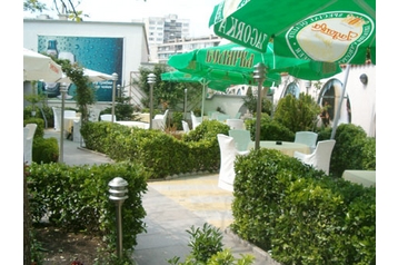 Болгарiя Hotel Yambol, Екстер'єр