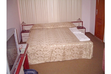 Болгарiя Hotel Yambol, Екстер'єр