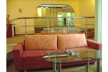 България Hotel Yambol, Екстериор