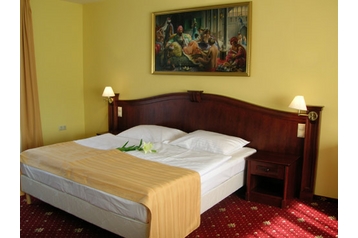 Madjarska Hotel Sümeg, Eksterijer