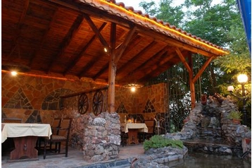 Viesnīca Sandanski 11