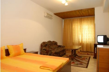 Viesnīca Sandanski 12