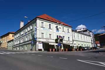 Słowenia Hotel Postojna, Zewnątrz
