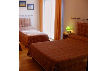 Франция Hotel Hyères, Екстериор