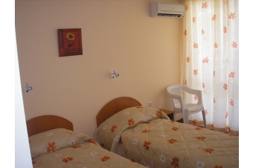 Болгарiя Hotel Ravda, Екстер'єр