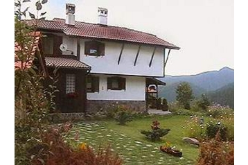 Bulharsko Chata Smolyan, Exteriér