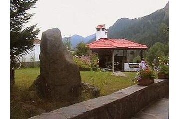 Bulharsko Chata Smolyan, Exteriér