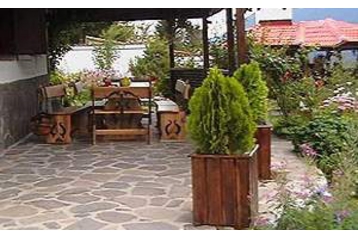 Bugarska Chata Smolyan, Eksterijer