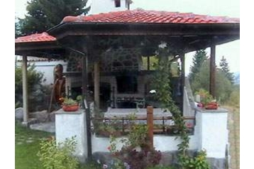 Болгарiя Chata Smolyan, Екстер'єр