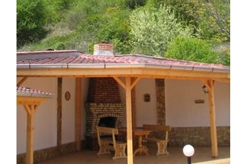 Bugarska Chata Balchik, Eksterijer