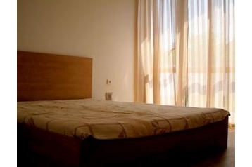 Bugarska Chata Balchik, Eksterijer