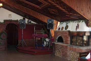 Хотел Borovec 17