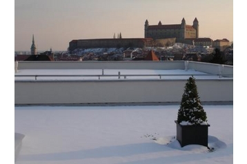 Slovensko Hotel Bratislava, Exteriér