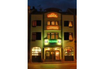 Чехия Hotel Jičín, Экстерьер