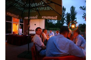 Хотел Mělník 5