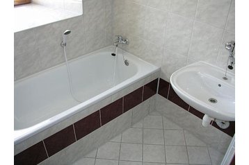 Čekija Hotel Most, Eksterjeras