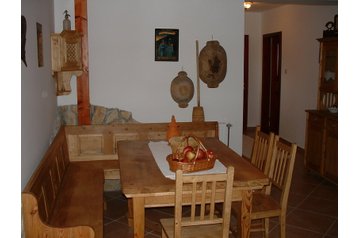 Maďarsko Privát Sárvár, Exteriér