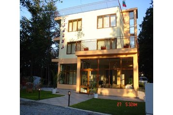 Bulharsko Penzión Kiten, Exteriér