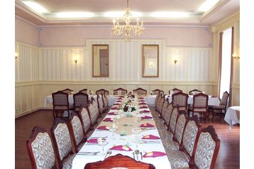 Hôtel Louny 2