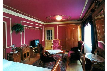 Отель Louny 2