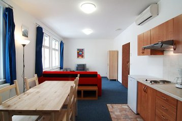 Tšehhi Vabariik Hotel Praha, Eksterjöör