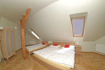 Tšehhi Vabariik Hotel Praha, Eksterjöör