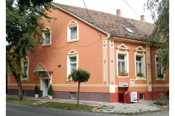 Ungari Hotel Győr, Győr, Eksterjöör