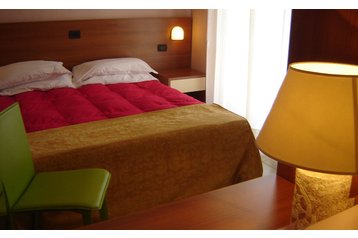 Italie Hotel Tuscania, Extérieur