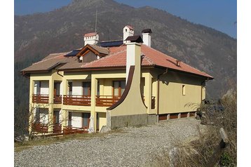 Bulgaria Hotel Devin, Esterno