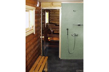 Estonien Chata Pärnu, Exterieur