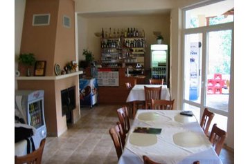 Bulgária Penzión Apriltsi, Exteriőr