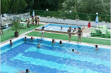 Bulgaaria Hotel Mezdra, Eksterjöör