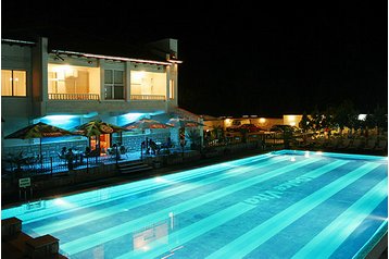 Болгарiя Hotel Mezdra, Екстер'єр