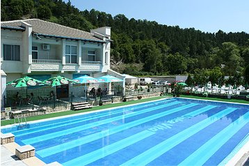 България Hotel Mezdra, Екстериор