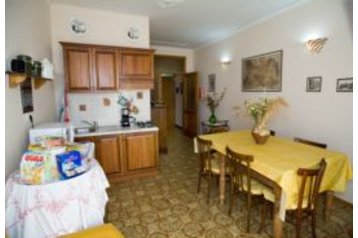 Taliansko Privát Tarquinia, Exteriér