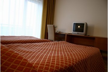 Estonija Hotel Tartu, Eksterier