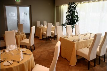 Estland Hotel Tartu, Eksteriør