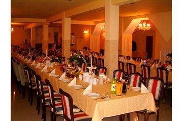 Poola Hotel Brzeg, Eksterjöör