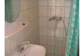 Fizetővendéglátó-hely Balatonmáriafürdő 12