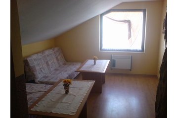Eslovaquia Byt Oščadnica, Exterior