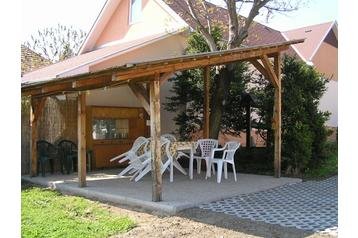 Slovakia Privát Podhájska, Eksteriør