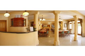 Hungrie Hotel Harkány, Extérieur