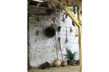 Hongarije Chata Súr, Exterieur