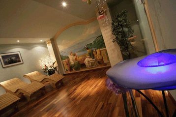 Italy Hotel Garda, Exterior