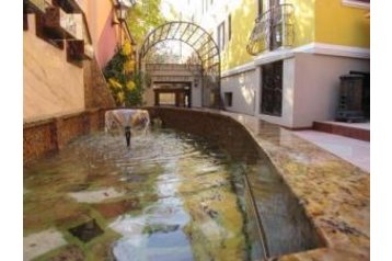 Rumeenia Hotel Bukarest / Bucureşti, Eksterjöör