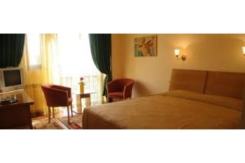 Rumeenia Hotel Bukarest / Bucureşti, Eksterjöör