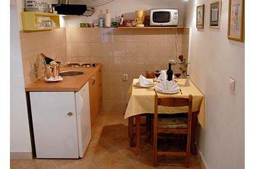 Croatia Byt Dubrovnik, Exterior